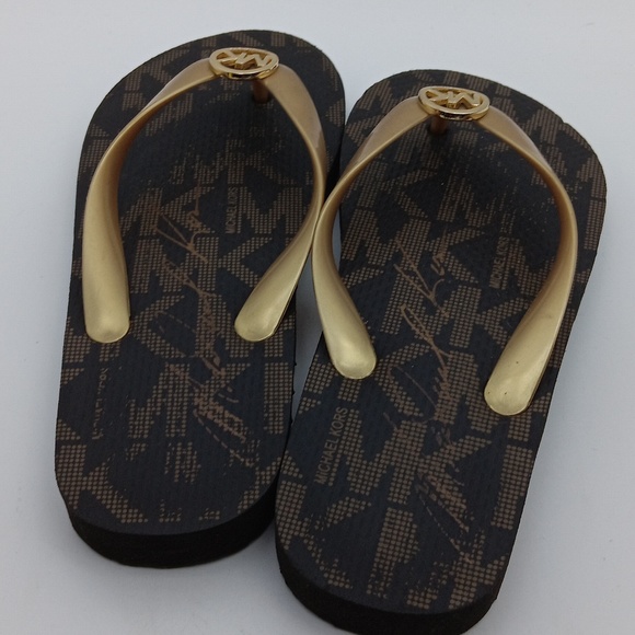 MICHAEL KORS SANDALS - Picture 5 of 6